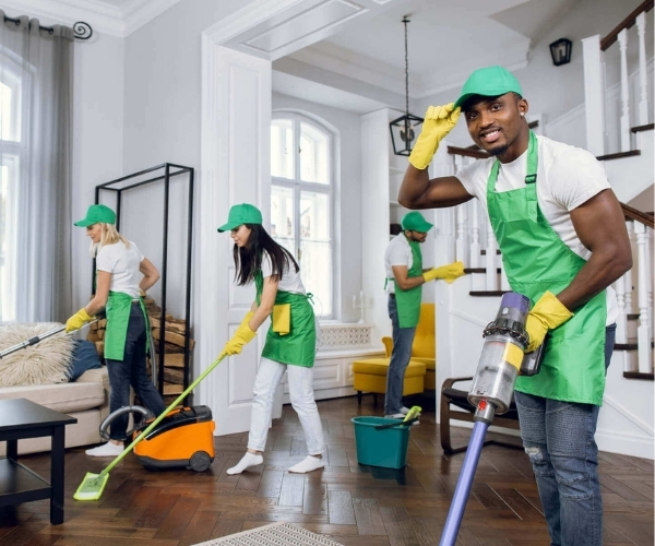 Cleaning Service for Rental Properties in Chicago